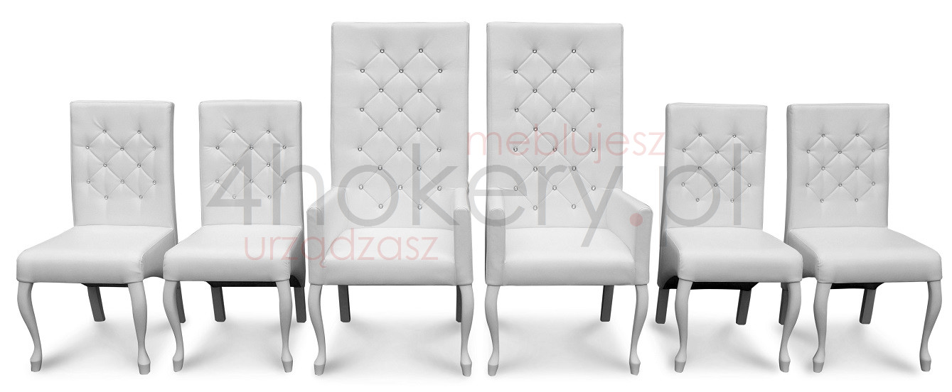 Dwa fotele i cztery wytworne krzesła czyli ślubny orszak na ślubnym kobiercu.