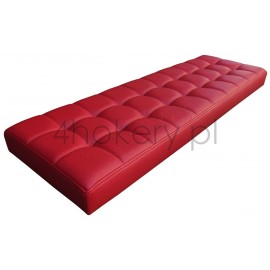 Coriu Red - siedzisko standardowe, kanciaste ze stebnówką, przeszywane w kwadraty, pikowane. Grubość 7cm.
